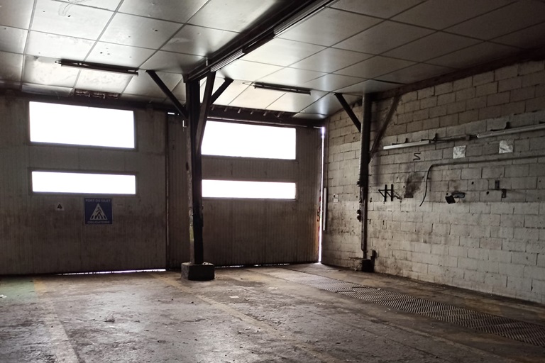 Photo du hangar Darche Gros